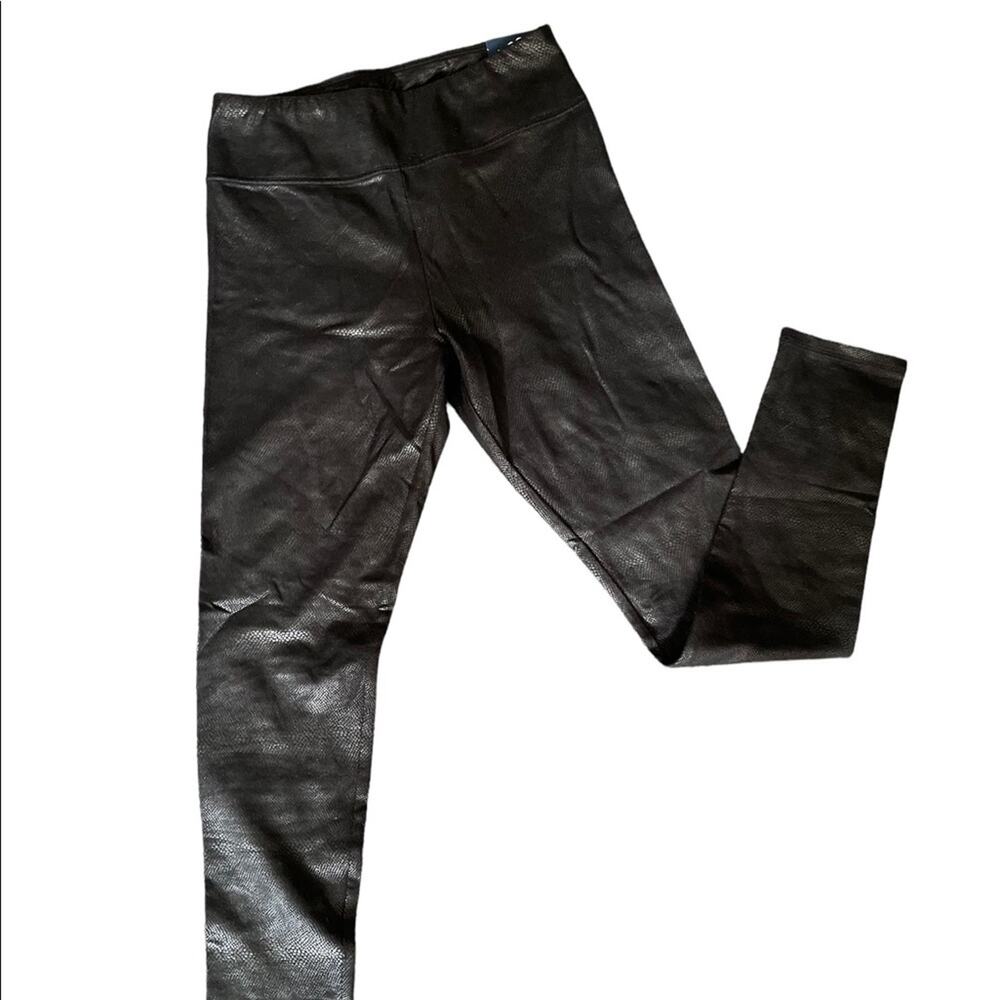 NWT Hollister Ultra High Rise Jersey Leggings 25 Biker Gothic Snakeskin Black